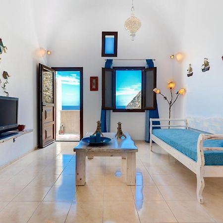 Moschatos Beach House Kamári 外观 照片