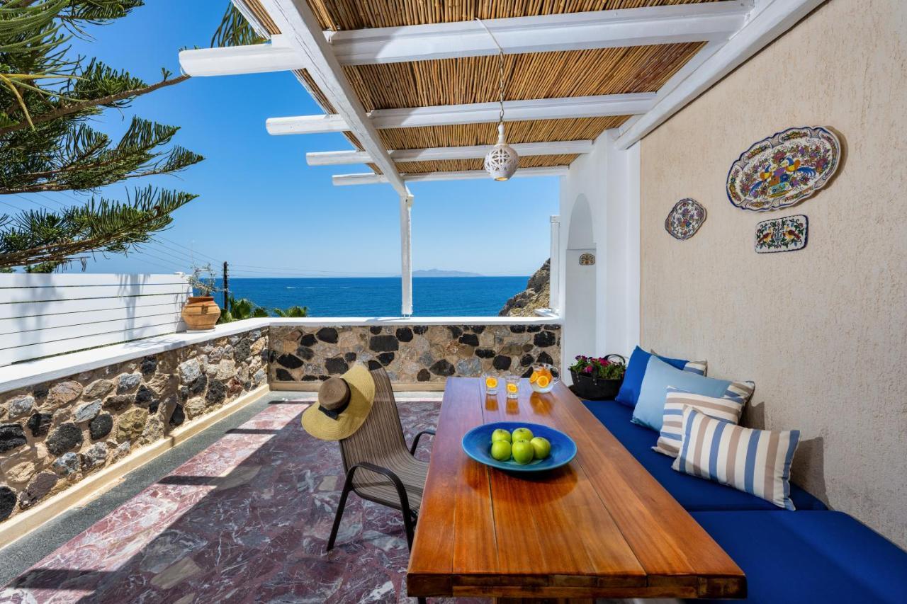 Moschatos Beach House Kamári 外观 照片
