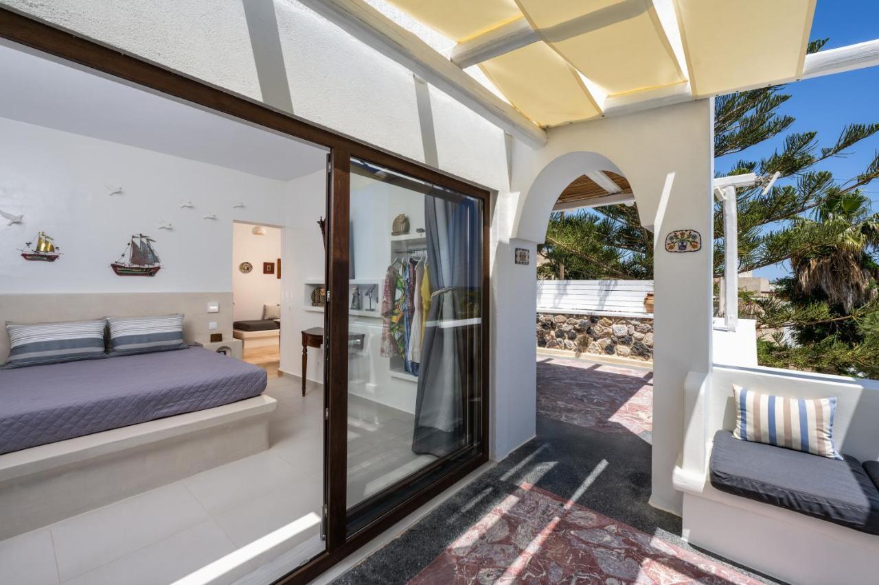 Moschatos Beach House Kamári 外观 照片