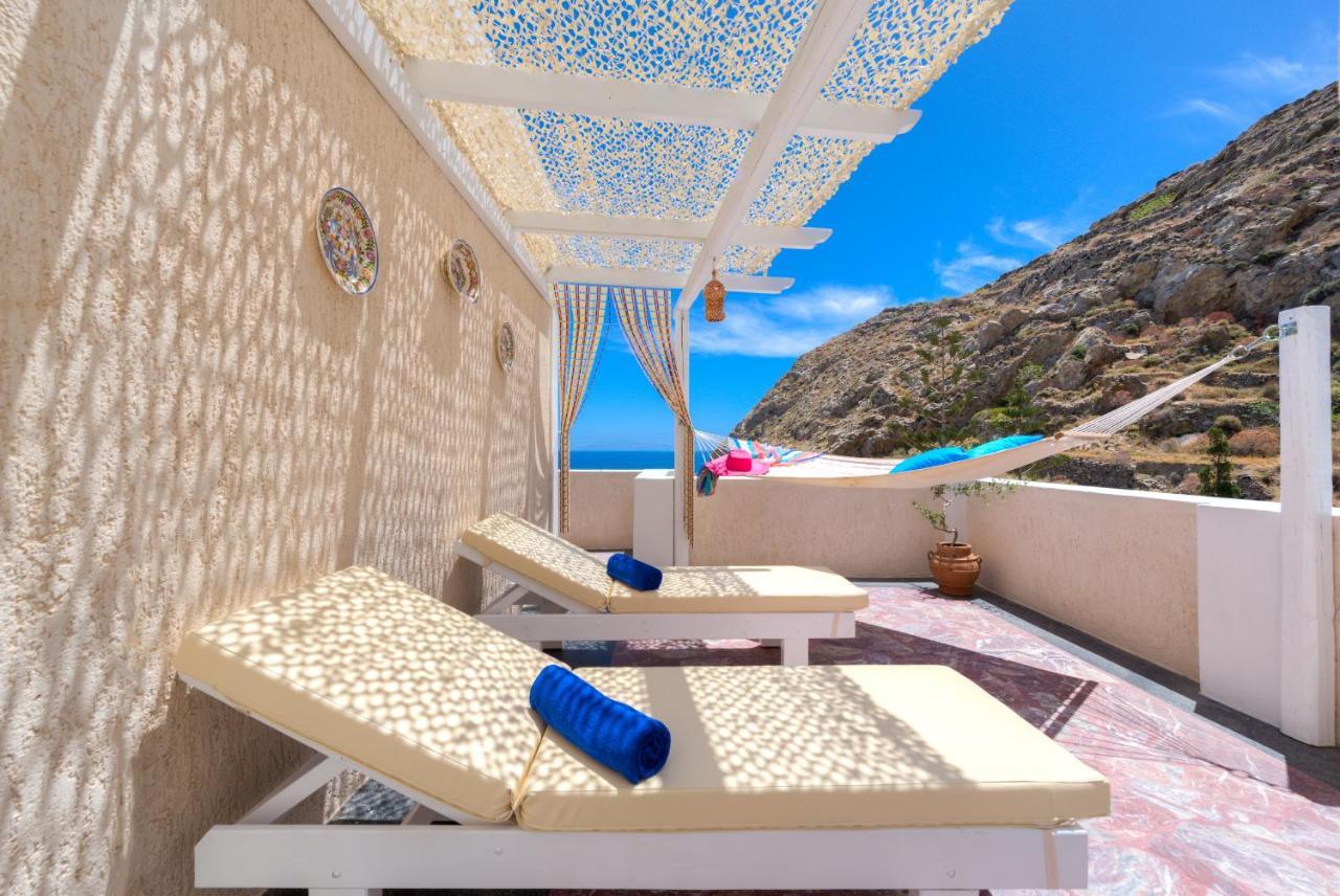 Moschatos Beach House Kamári 外观 照片
